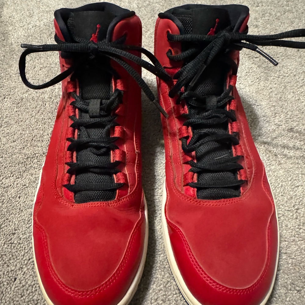 Jordan Executive Men shoes